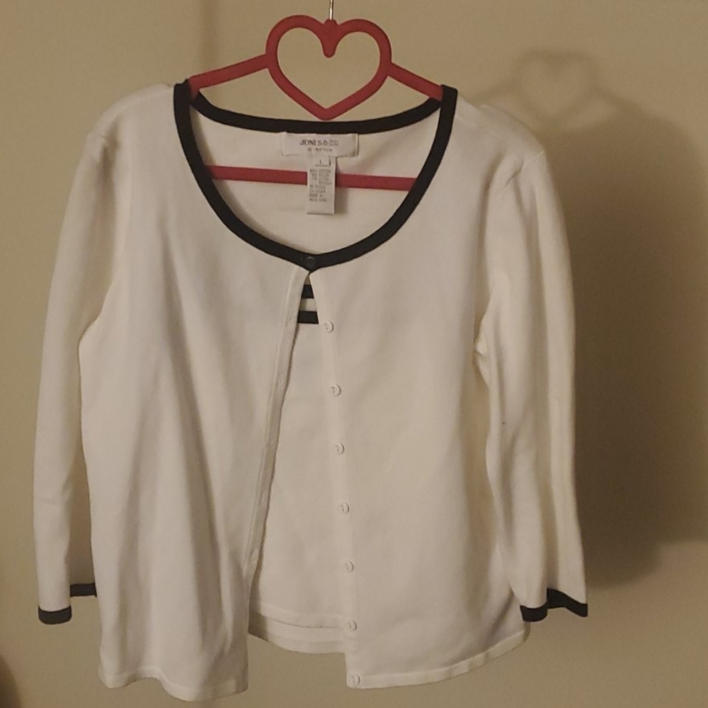Woman's clothes